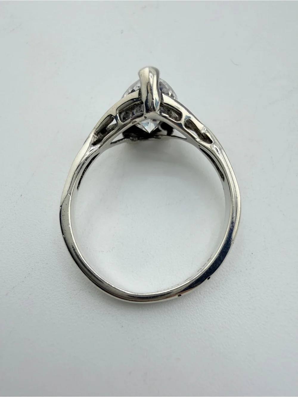 N/A elegant silver